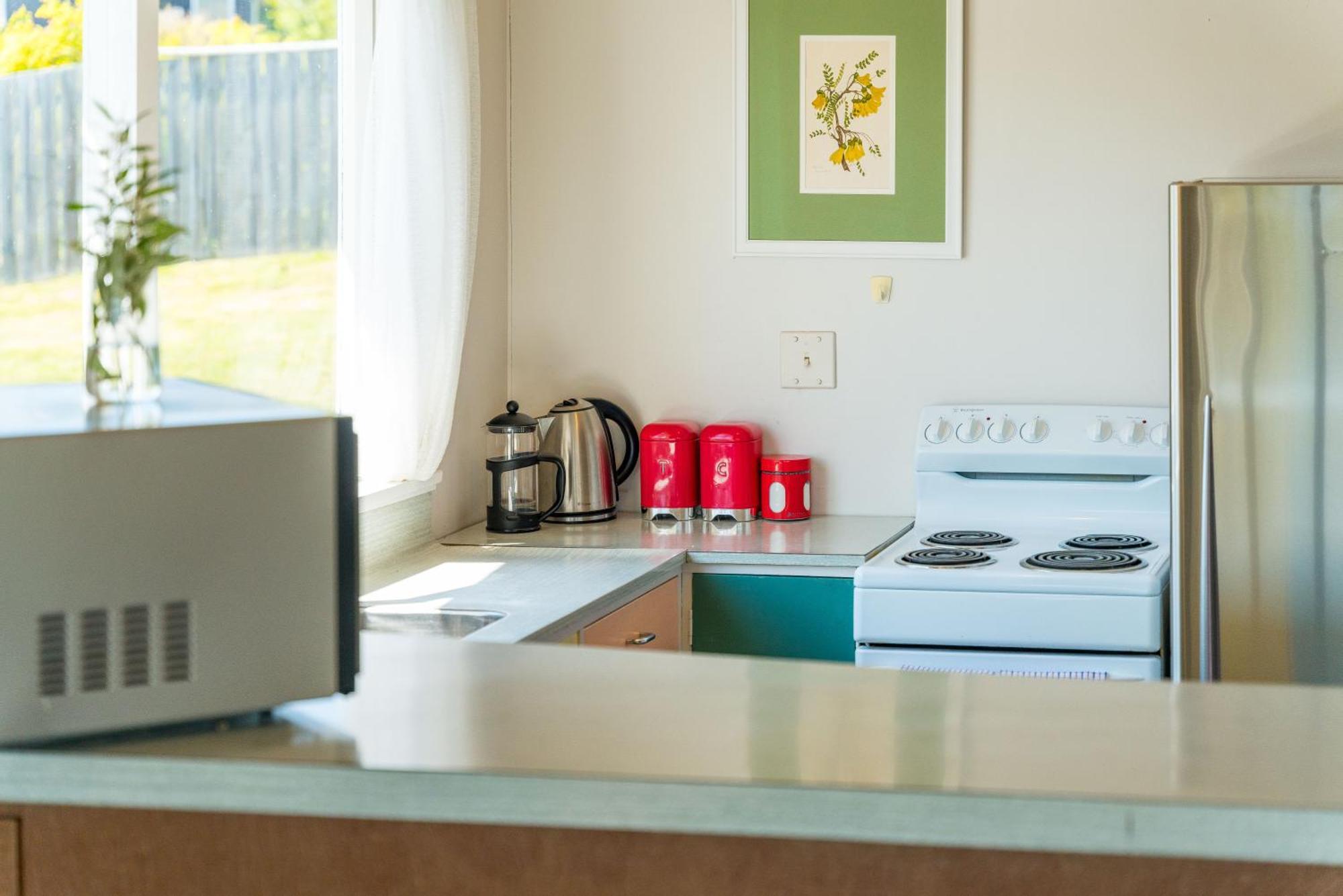Lakeview Cottage - Rainbow Point Holiday Home Taupo Ngoại thất bức ảnh